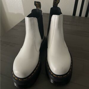 Dr. Marten’s Chelsea Platform